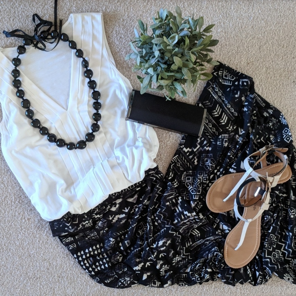 Mossimo Black/Cream Tribal Maxi Skirt, Size - S